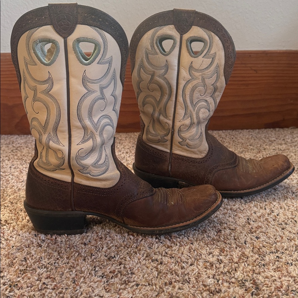 Ariat Rawhide Square Toe Western Boots in Tan and Cream 10006885 Women's 8.5